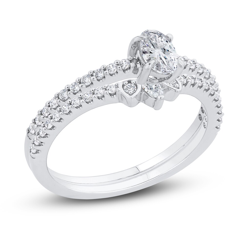 Diamond Engagement Ring 3/4 ct tw Oval/Round 14K White Gold ei7nDRUz Diamond Engagement Ring 3/4 ct tw Oval/Round 14K White Gold ei7nDRUz