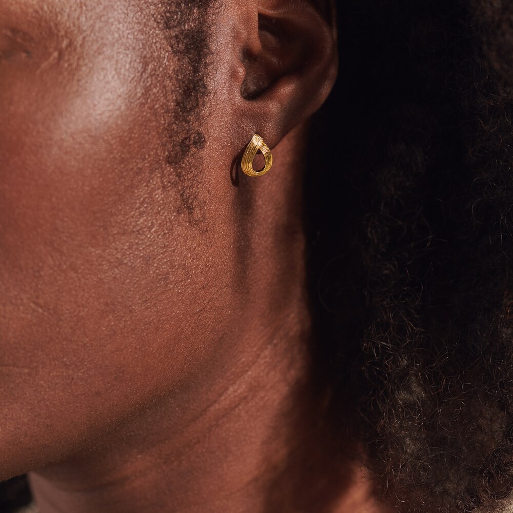 John Hardy Bamboo Stud Earrings 18K Yellow Gold HUNM86Ng John Hardy Bamboo Stud Earrings 18K Yellow Gold HUNM86Ng