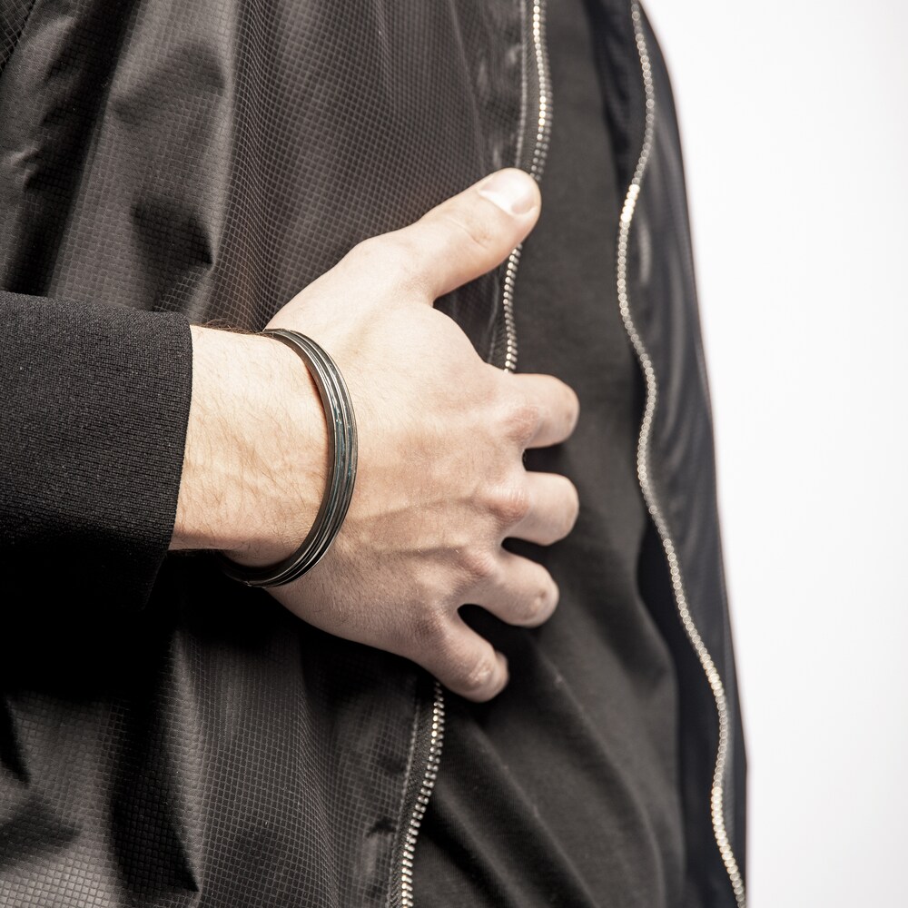 Marco Dal Maso Men\'s Acies Wide Bangle Bracelet Green Enamel Sterling Silver 7\" SiADs1RN Marco Dal Maso Men\'s Acies Wide Bangle Bracelet Green Enamel Sterling Silver 7\" SiADs1RN