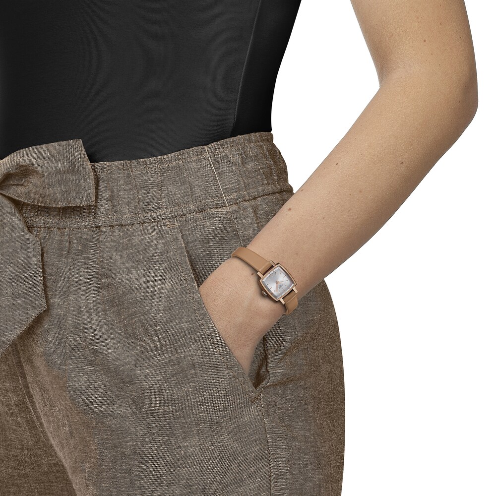 Tissot Lovely Square Women\'s Quartz Watch BKoM4WHs Tissot Lovely Square Women\'s Quartz Watch BKoM4WHs